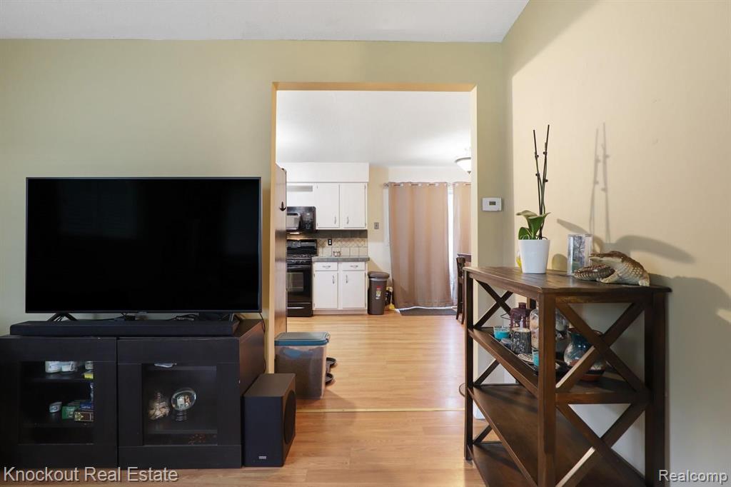7060 Quain Road Birch Run, MI 48415 - Photo 8 of 34