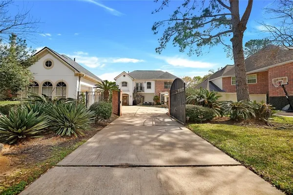 $5,000 | 5522 Olympiad Drive, Houston, TX 77041