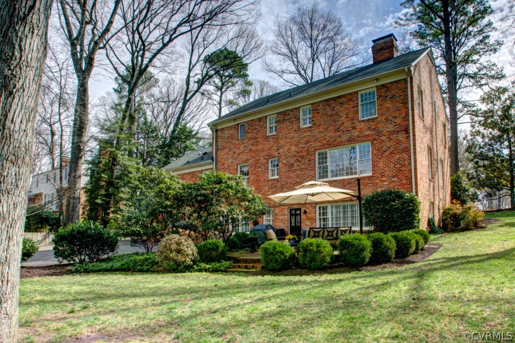 100 Charnwood Road Henrico, VA 23229 - Photo 23 of 24 Gallery Image 23