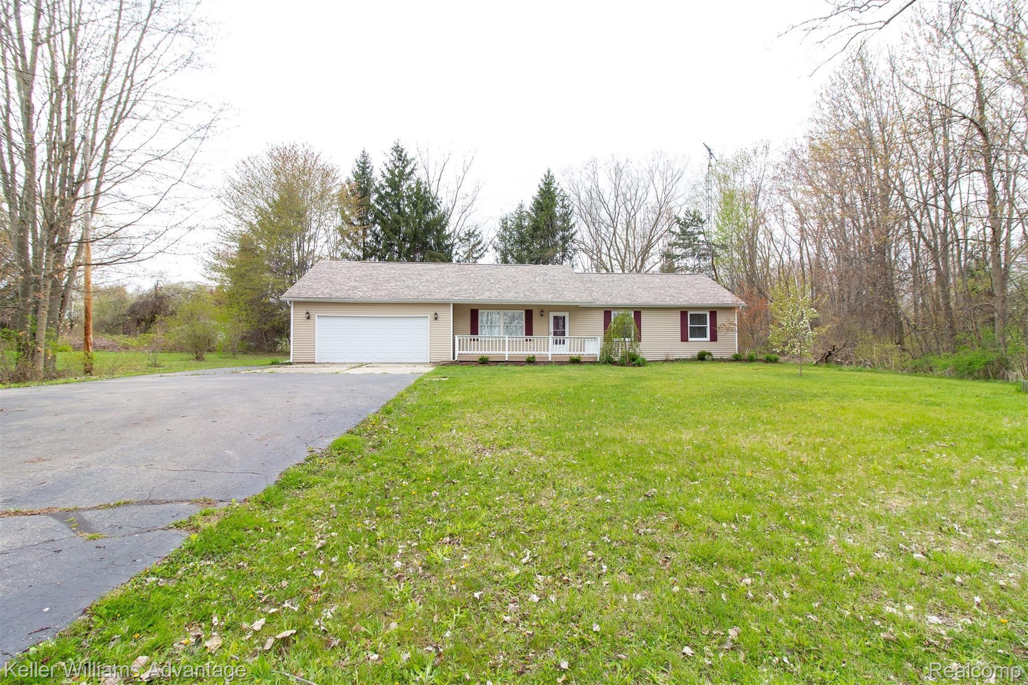 14039 North Bray Road Clio, MI 48420 - Photo 25 of 31 NBrayRd_14039_Front_02.jpg