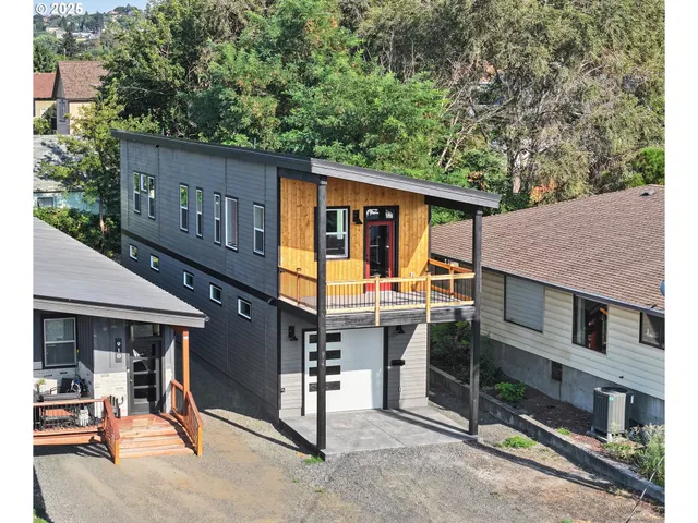 $439,900 | 914 Clark Street, The Dalles, OR 97058