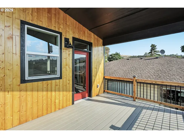 $439,900 | 914 Clark Street, The Dalles, OR 97058