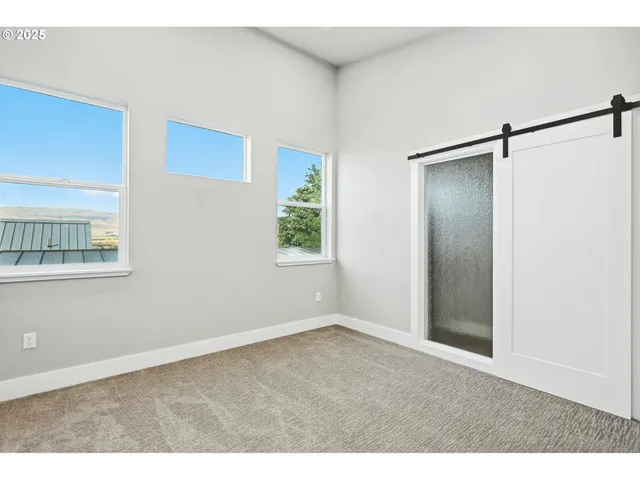 $439,900 | 914 Clark Street, The Dalles, OR 97058