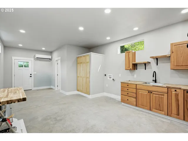 $439,900 | 914 Clark Street, The Dalles, OR 97058