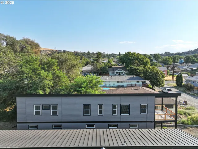 $439,900 | 914 Clark Street, The Dalles, OR 97058