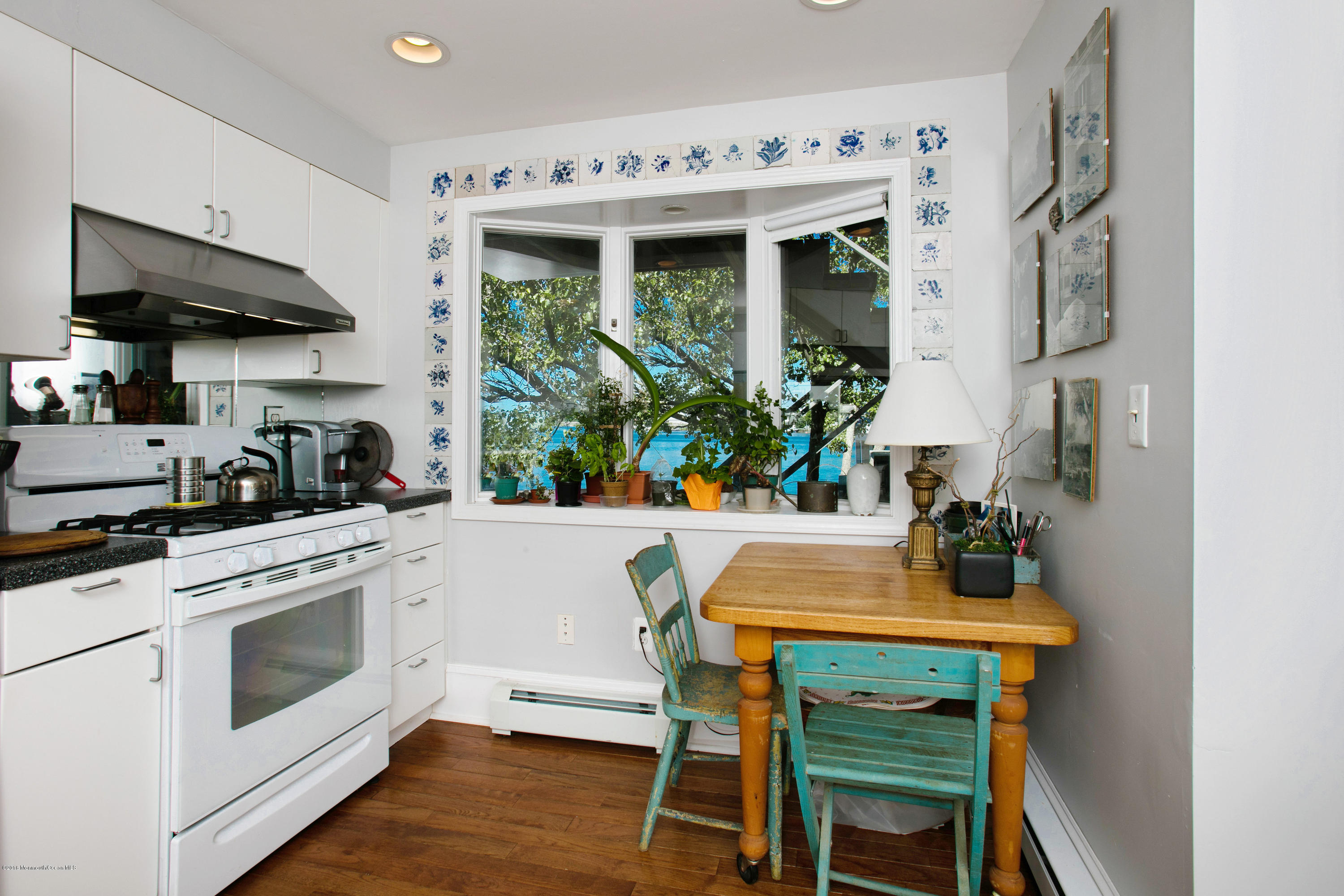 31 Center Street, Unit A Sea Bright, NJ 07760 - Photo 5 of 15 Kitchen