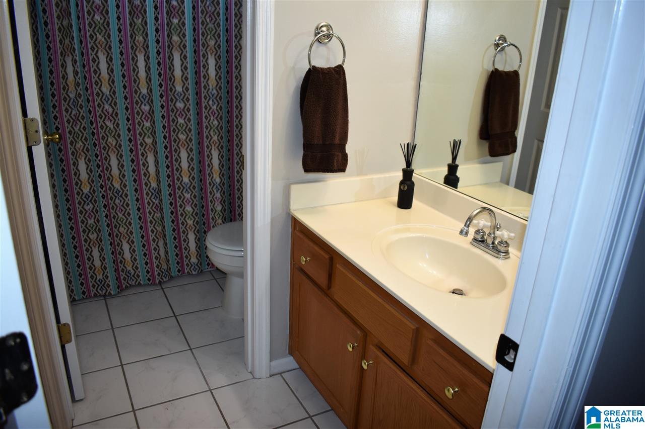 135 Lake Davidson Lane Helena, AL 35080 - Photo 38 of 45