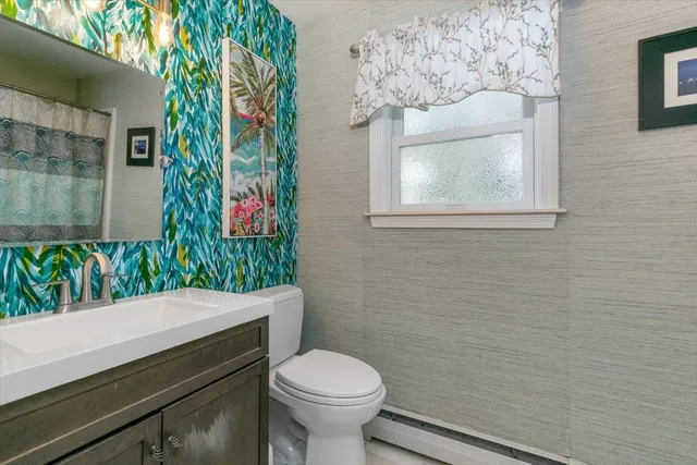 $494,000 | 19 James Henry Drive, Barrington, NH 03825