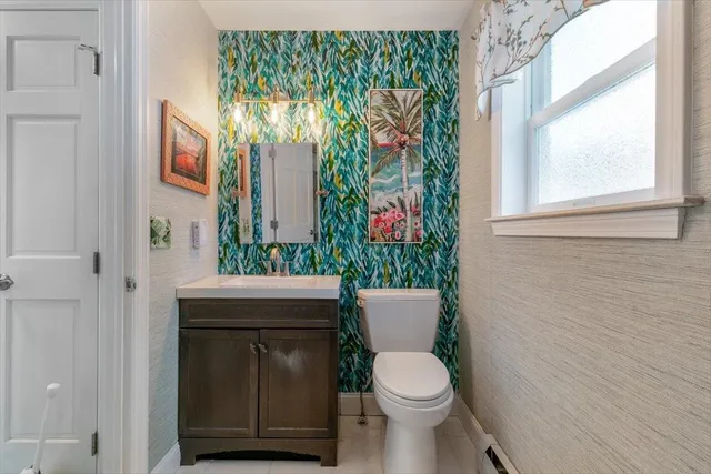 $494,000 | 19 James Henry Drive, Barrington, NH 03825