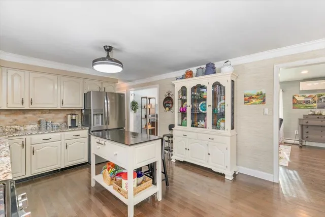 $494,000 | 19 James Henry Drive, Barrington, NH 03825