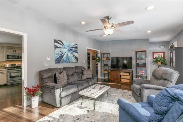 $494,000 | 19 James Henry Drive, Barrington, NH 03825