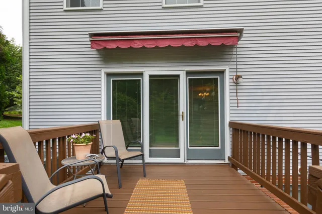 a view of an outdoor space and yard