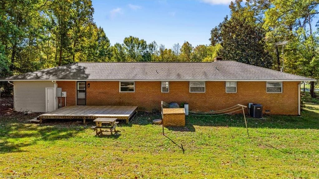 708 Dawson Miller Road Asheboro, NC 27205 - Photo 7 of 31