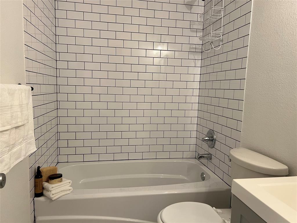 202 South Sendero Drive Decatur, TX 76234 - Photo 12 of 18