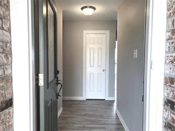 $2,200 | 202 South Sendero Drive, Decatur, TX 76234