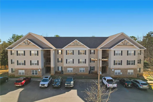 $194,900 | 421 Lookover Drive, Anderson, SC 29621