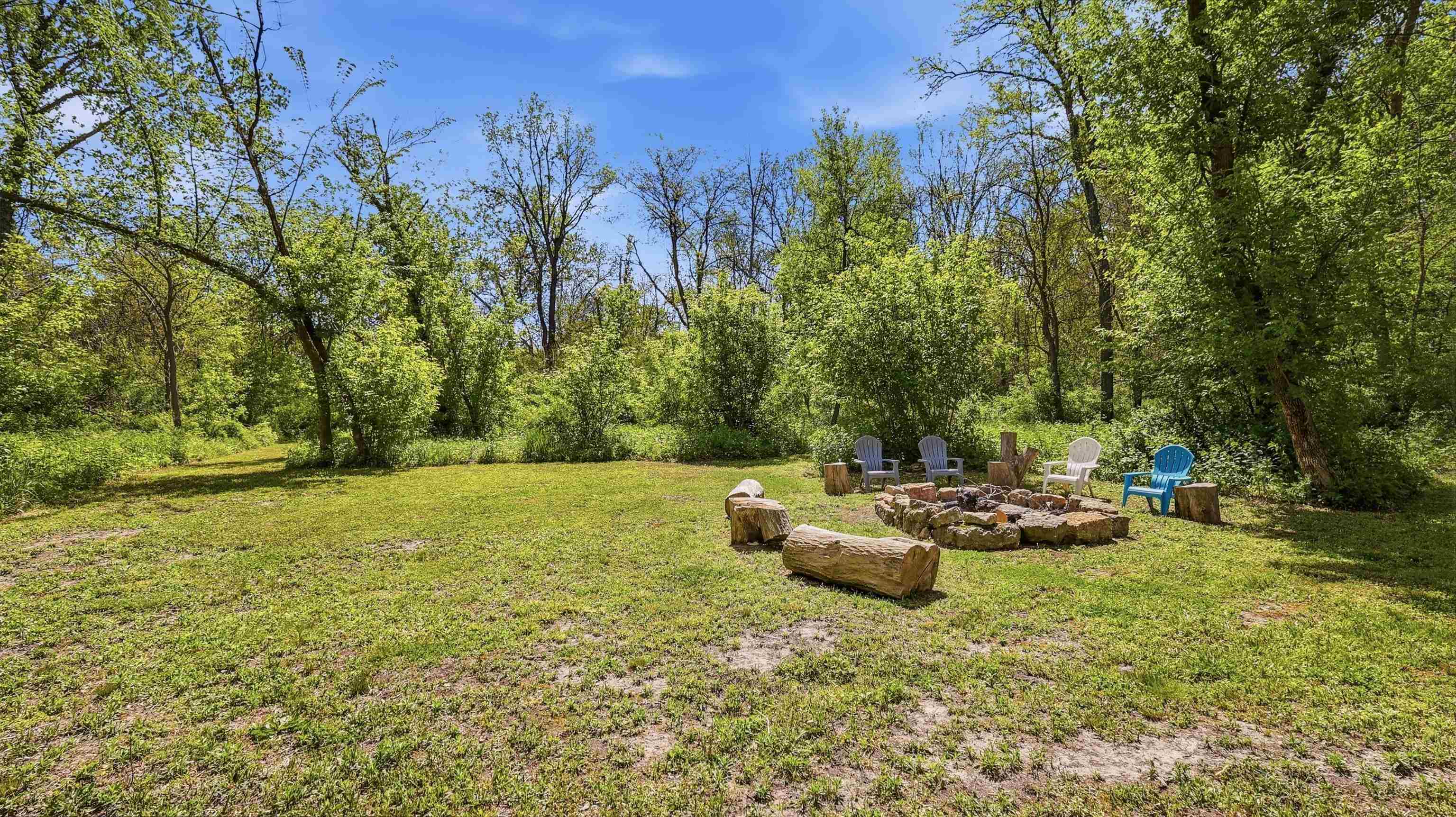 2562 West Blackjack Road Galena, IL 61036 - Photo 73 of 75 a backyard of a house with lots of green space