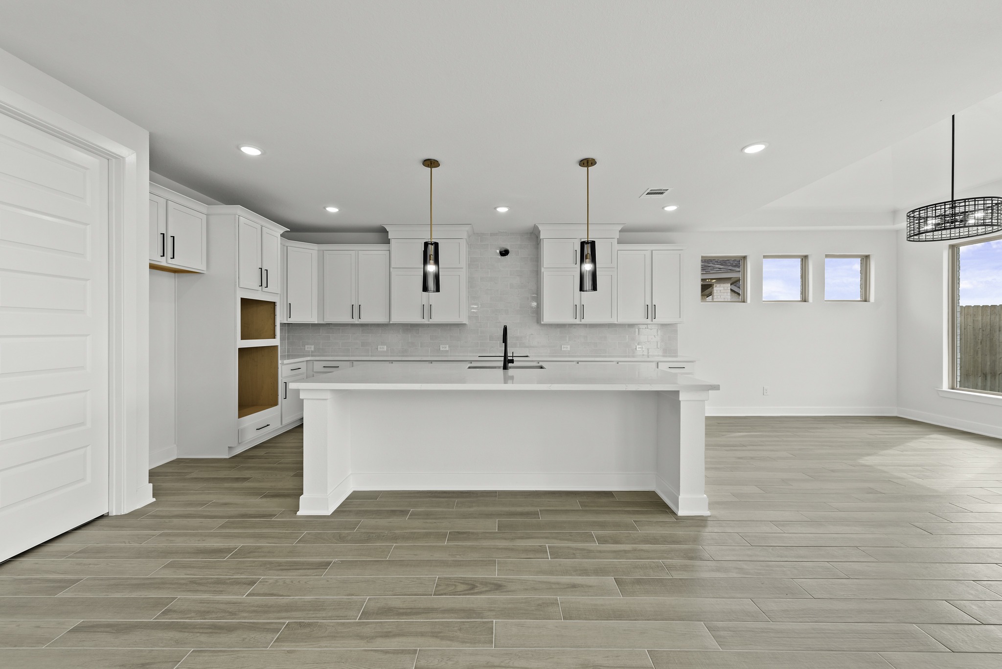 124 Meadow Beauty Lane Georgetown, TX 78633 - Photo 5 of 23 Representative image. Features, specifications, selections and colors may vary.