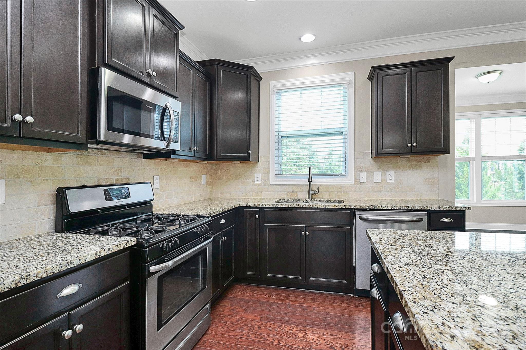 10004 Perth Moor Road Charlotte, NC 28278 - Photo 11 of 37