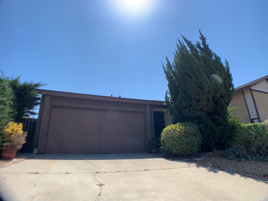 2330 North Iris Lane, Escondido, CA 92026 Compass