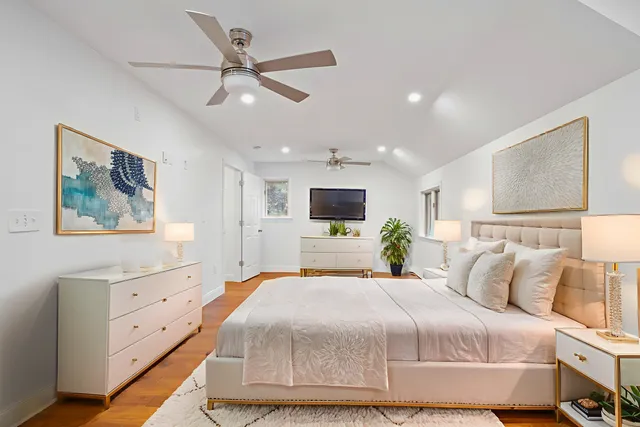 $562,500 | 5 Chatfield Drive, Nashua, NH 03063