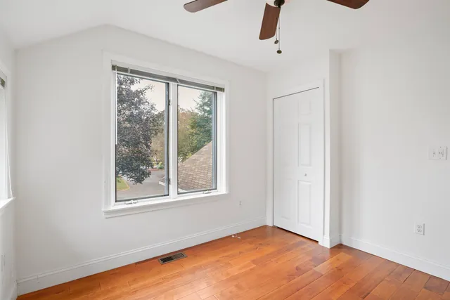 $562,500 | 5 Chatfield Drive, Nashua, NH 03063