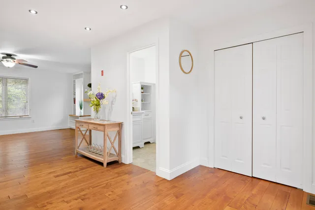 $562,500 | 5 Chatfield Drive, Nashua, NH 03063