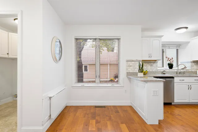 $562,500 | 5 Chatfield Drive, Nashua, NH 03063