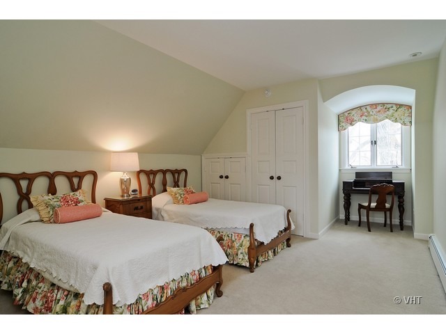 222 Firth Road Inverness, IL 60067 - Photo 14 of 20