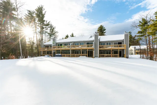 $410,000 | 77 Northbrook Circle, Unit E39, North Conway, NH 03860