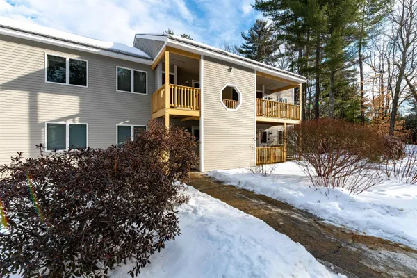 $410,000 | 77 Northbrook Circle, Unit E39, North Conway, NH 03860