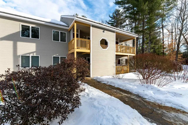 $410,000 | 77 Northbrook Circle, Unit E39, North Conway, NH 03860