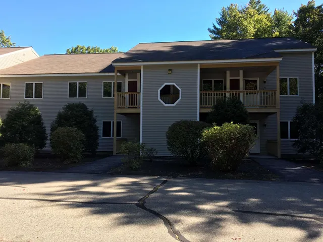 $410,000 | 77 Northbrook Circle, Unit E39, North Conway, NH 03860