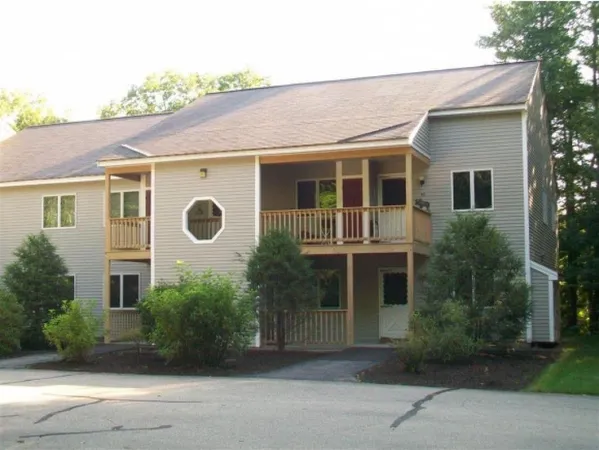 $410,000 | 77 Northbrook Circle, Unit E39, North Conway, NH 03860