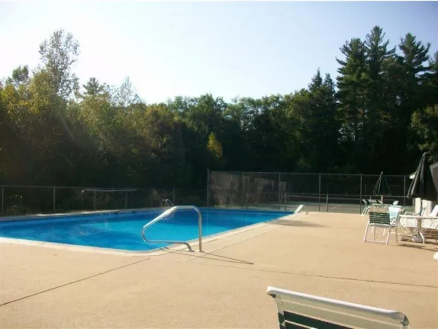 $410,000 | 77 Northbrook Circle, Unit E39, North Conway, NH 03860