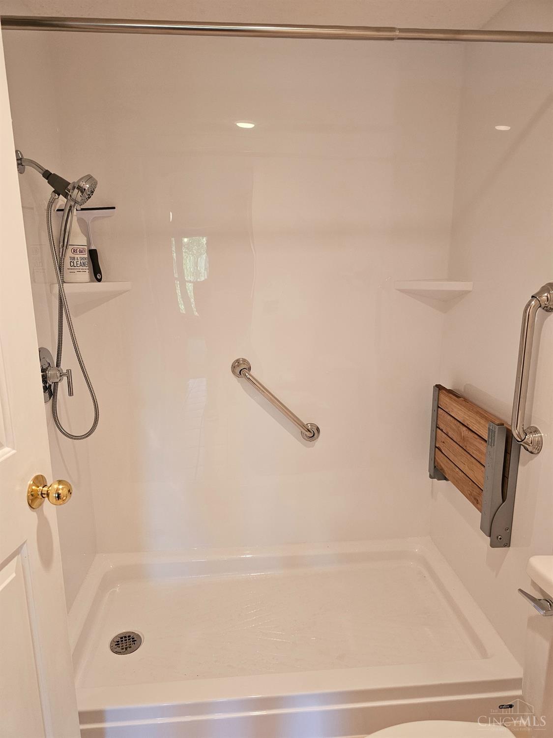 7620 Cheviot Road, Unit 408 Cincinnati, OH 45247 - Photo 12 of 20 Primary large bedroom with lake view, attached Bathroom with brand new Re Bath Shower and walk-in Closet