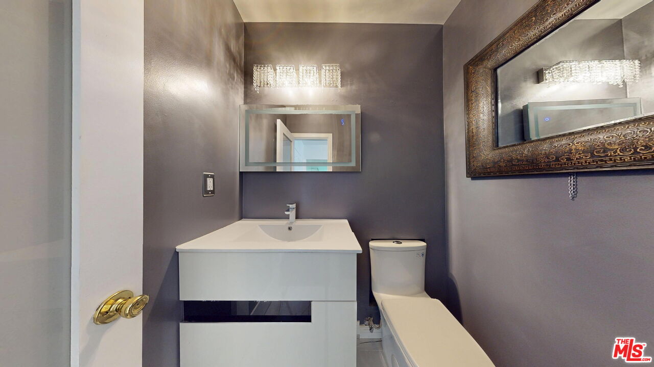 14335 Huston Street, Unit 113 Sherman Oaks, CA 91423 - Photo 5 of 21