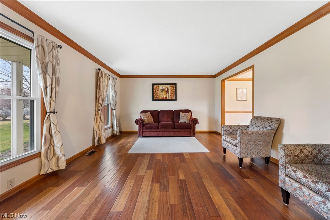 17634 Howe Road Strongsville, OH 44136 - Photo 3 of 29