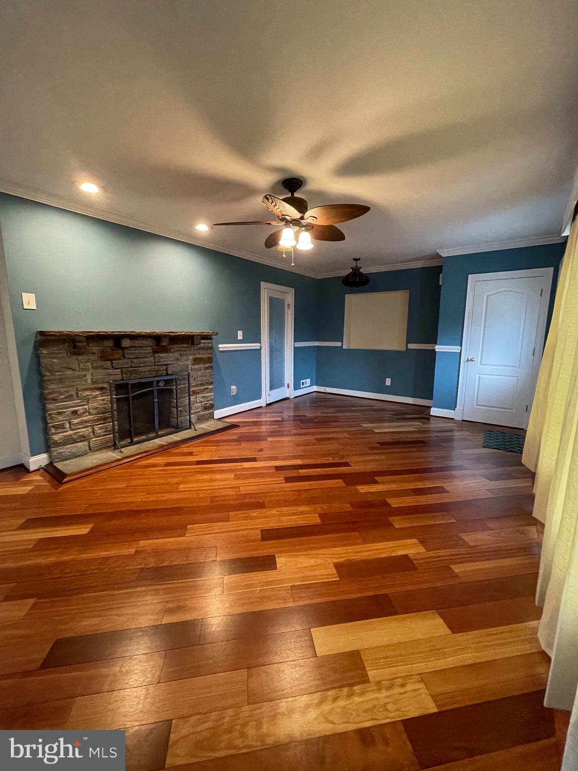 4524 Mountain Road Pasadena, MD 21122 - Photo 3 of 27 Gallery Image 3