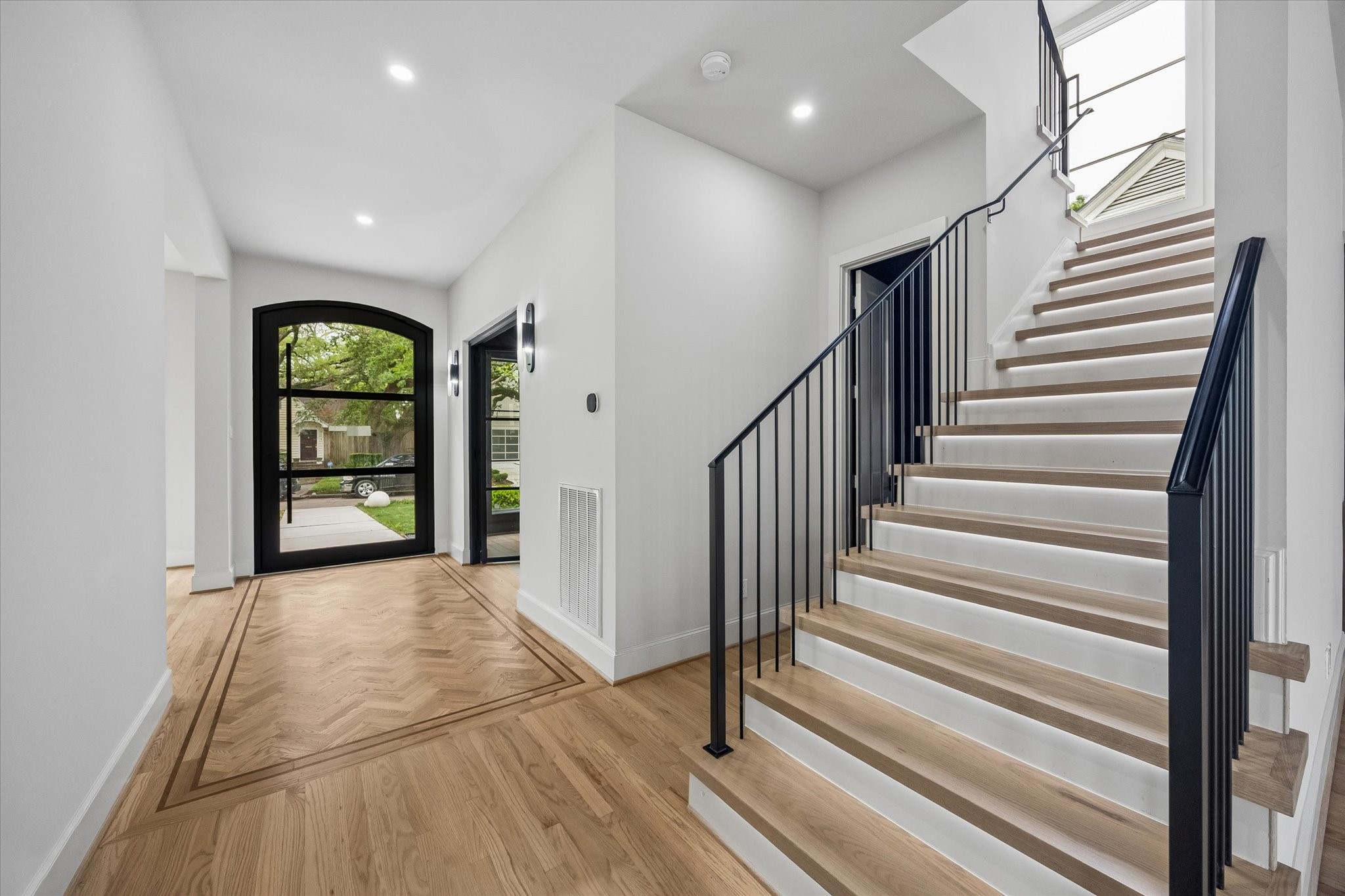2320 North Boulevard Houston, TX 77098 - Photo 5 of 43
