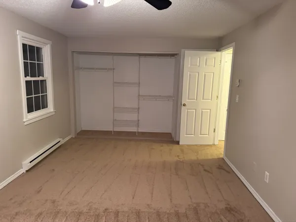 $1,700 | 239 Old Farms Road, Unit 7B, Avon, CT 06001