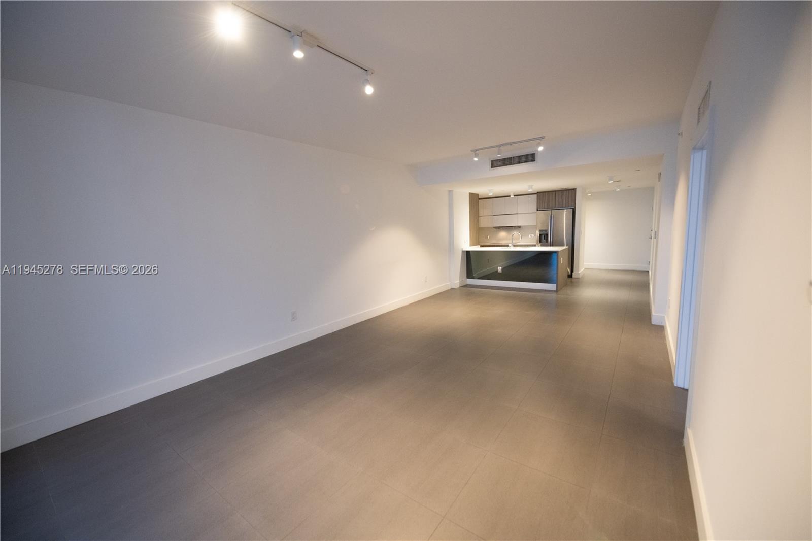 600 Northeast 27th Street, Unit 1602 Miami, FL 33137 - Photo 11 of 34