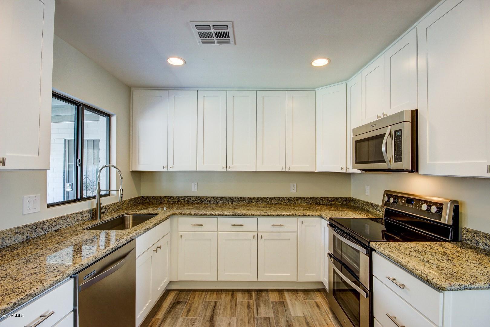 4411 East Almeria Road Phoenix, AZ 85008 - Photo 10 of 43 0009-Almeria (9)