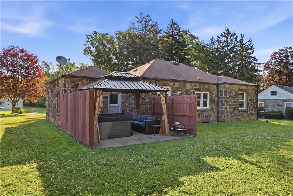 915 North Keel Ridge Road Hermitage, PA 16148 - Photo 25 of 35