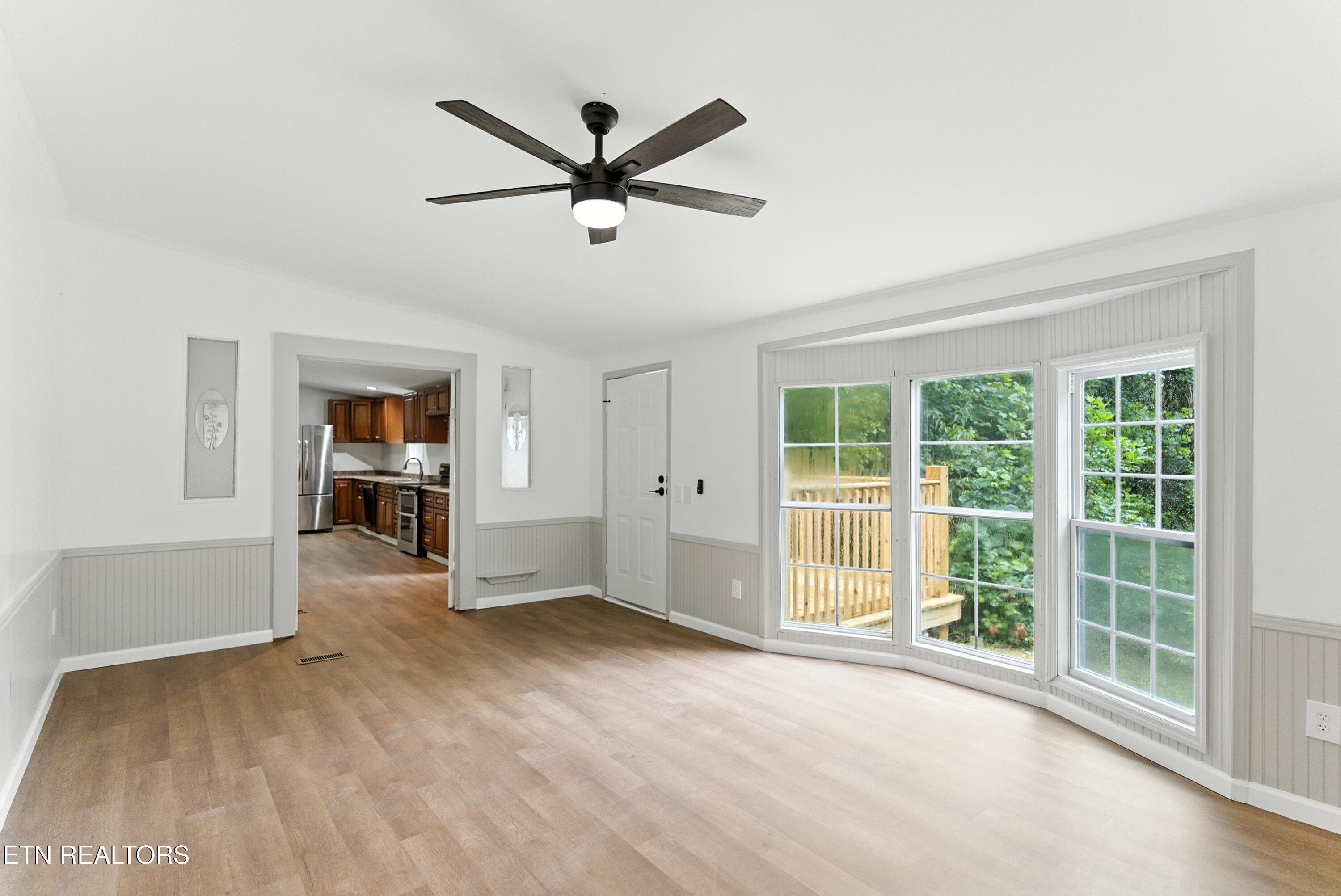 9848 Heiskell Road Heiskell, TN 37754 - Photo 3 of 35 DSC05301