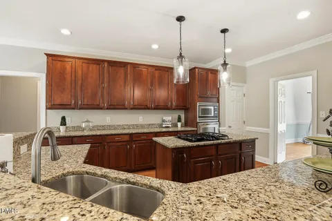$748,500 | 1700 West Paces Ferry Road, Raleigh, NC 27613