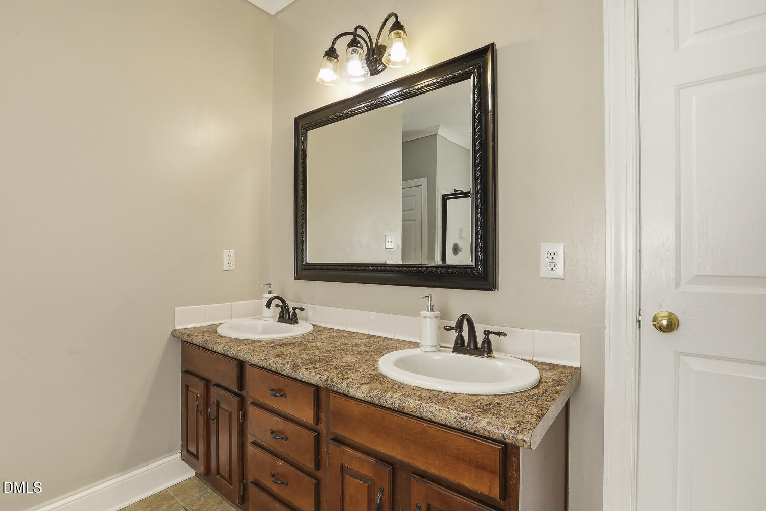 1700 West Paces Ferry Road Raleigh, NC 27613 - Photo 38 of 71 038