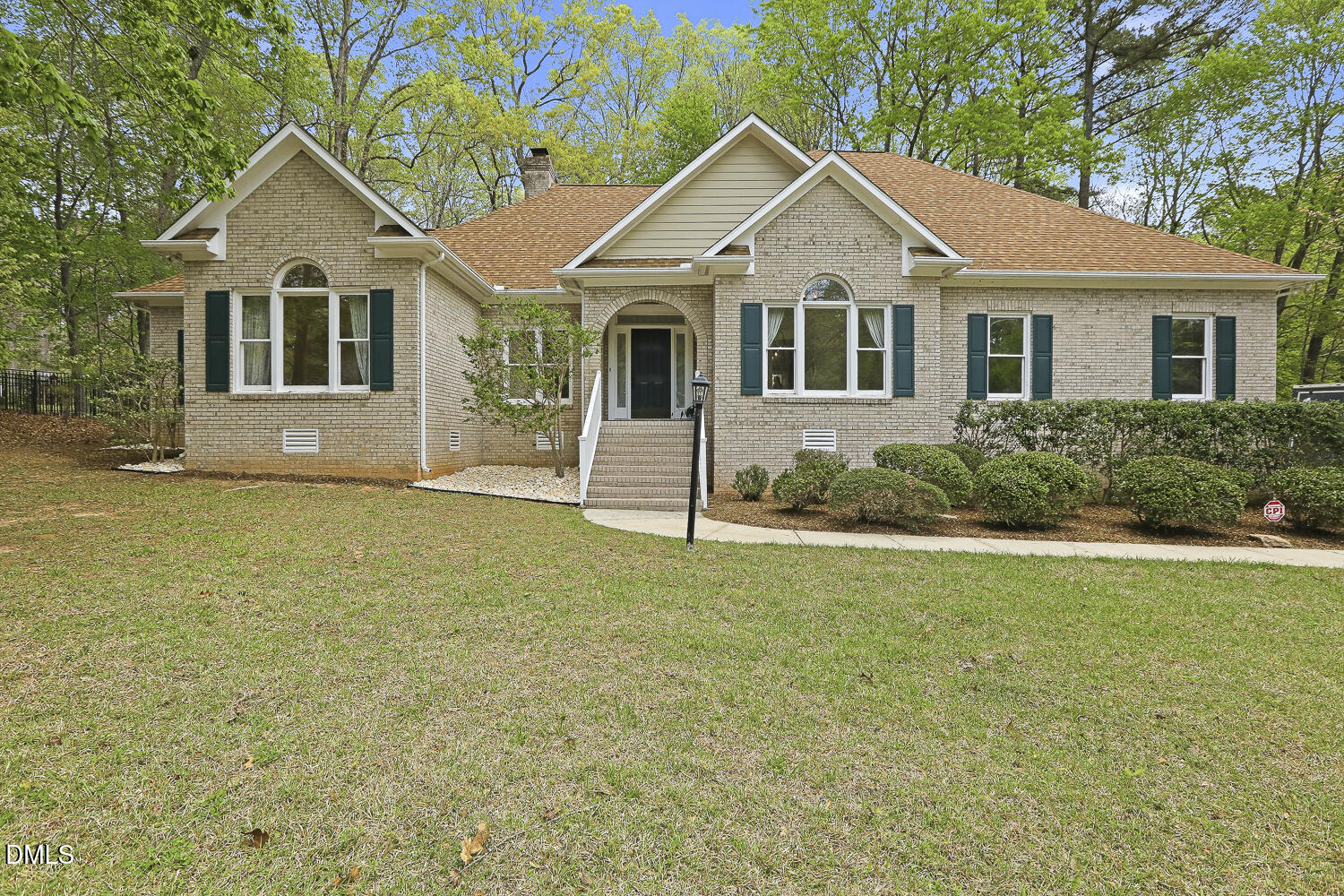 1700 West Paces Ferry Road Raleigh, NC 27613 - Photo 4 of 71 004