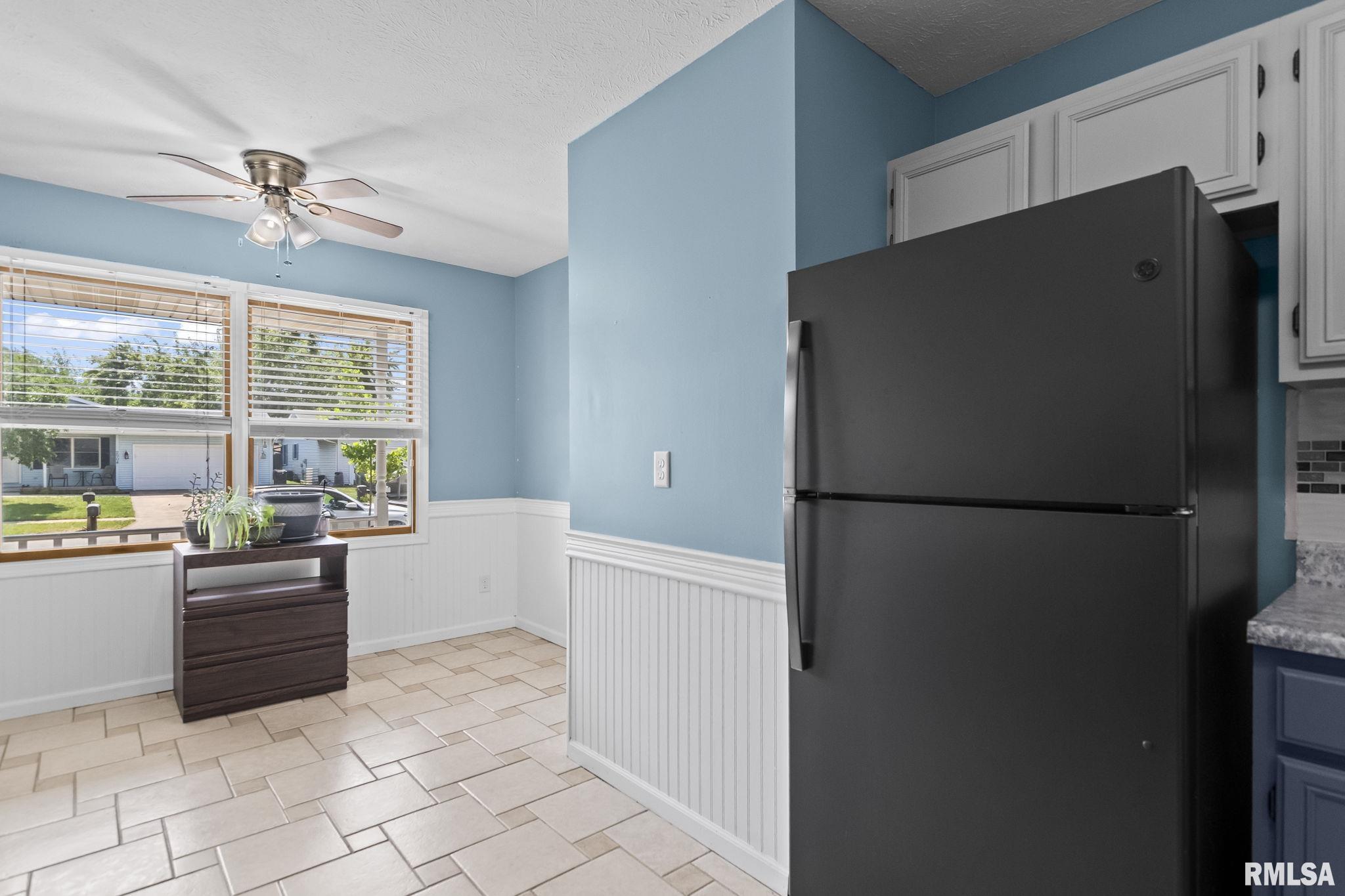 2905 Dunwich Street Springfield, IL 62702 - Photo 11 of 32