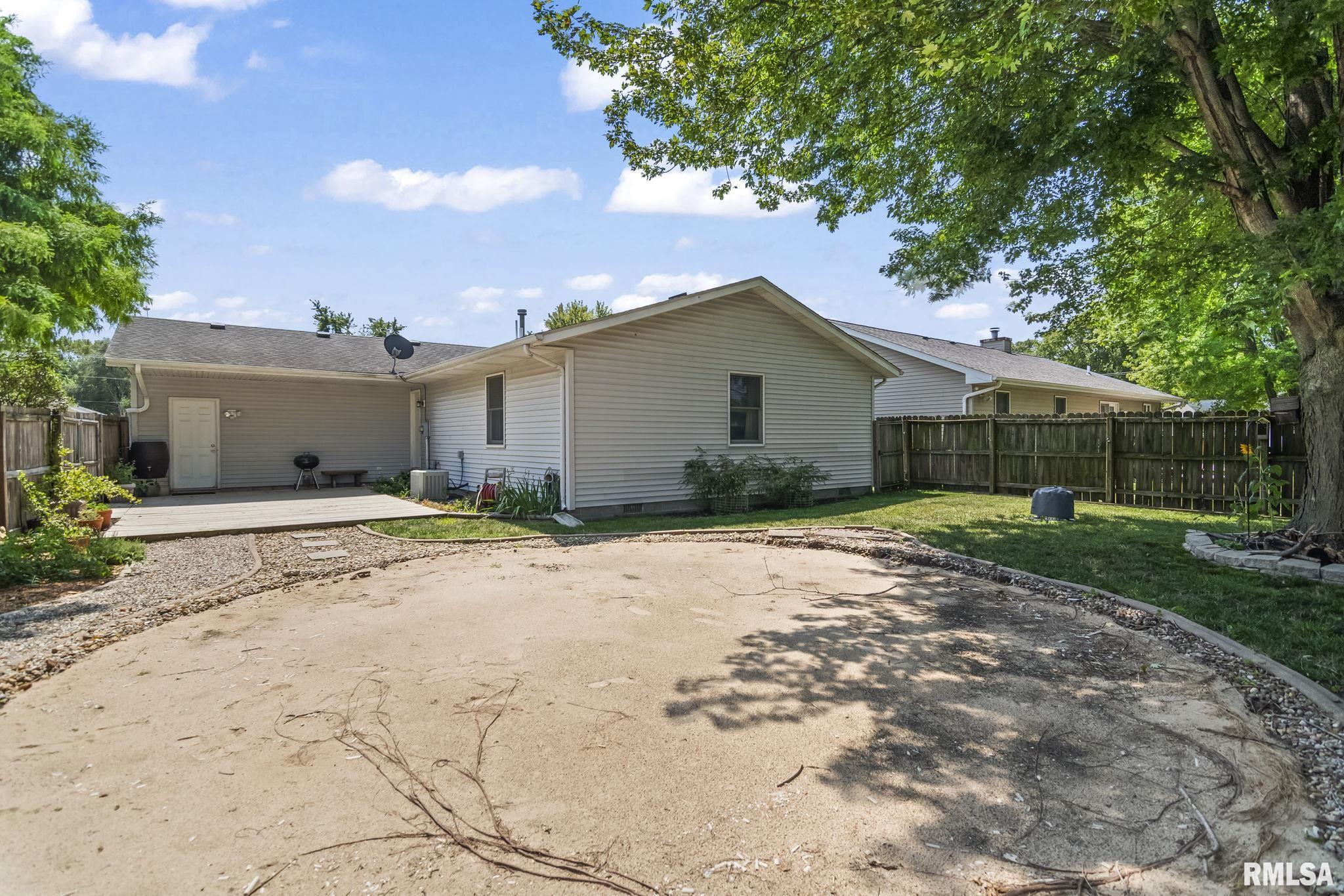 2905 Dunwich Street Springfield, IL 62702 - Photo 29 of 32